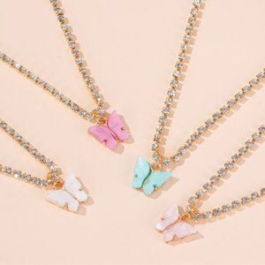 Small fresh color butterfly necklace